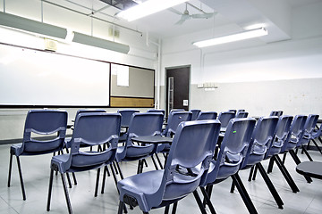 Image showing empty classroom