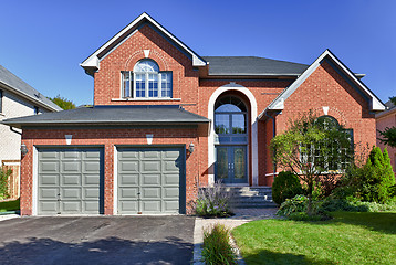 Image showing Detached suburban home