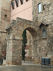 Image showing Remain of the roman wall gate aqueduct, Barcelona, Spain.