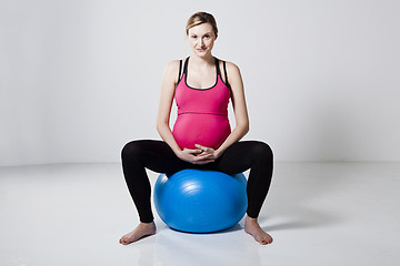 Image showing Pregnant woman relaxing