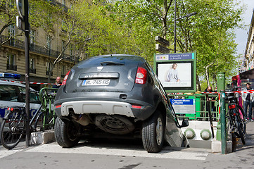 Image showing Mistake of driver in Paris