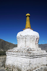 Image showing White stupa in Tibet