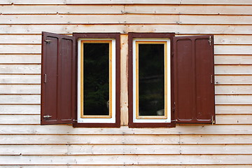 Image showing lodge window