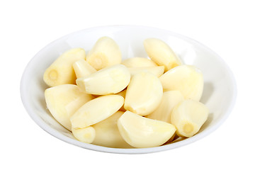 Image showing Garlics of white plate