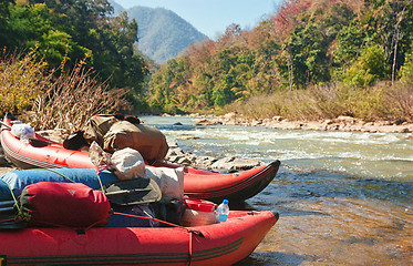 Image showing kayak on waters edge