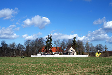 Image showing Country house