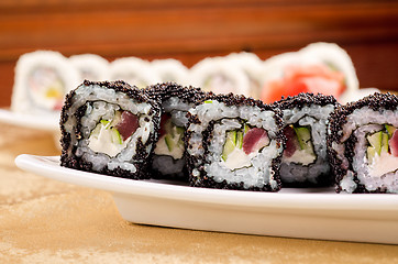 Image showing tuna sushi roll