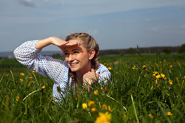 Image showing smiling woman outdoor in summer 