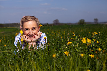 Image showing smiling woman outdoor in summer 