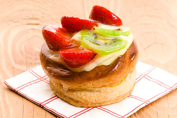 Image showing French cake with fresh fruits