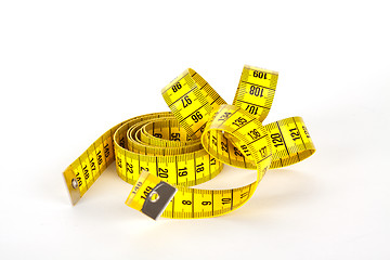 Image showing yellow measure tape with scale in centimeters