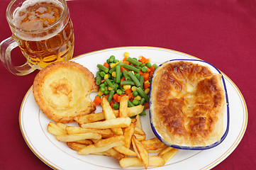 Image showing Pub grub pie meal