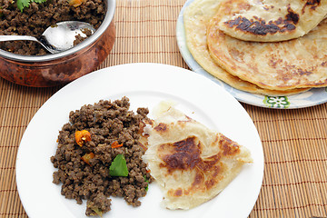 Image showing Keema curry with paratha