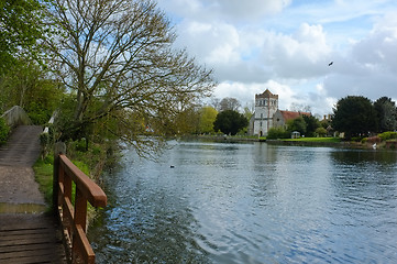 Image showing Thames foopath at Marlow