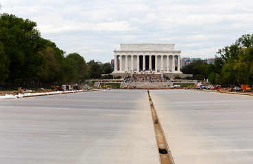 Image showing Newly constructed reflecting pool DC