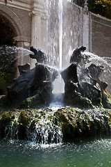 Image showing Dragons fountain, Villa d'Este - Tivoli