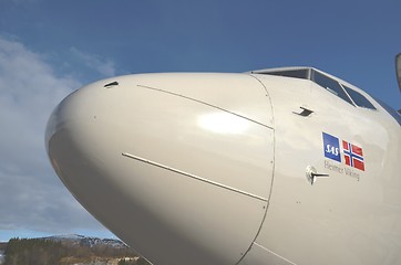 Image showing Front of airplane