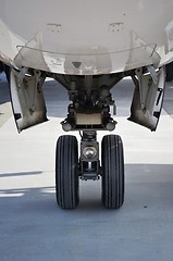 Image showing Nosewheel of airplane