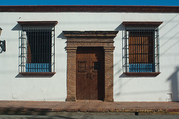 Image showing Fortified residence