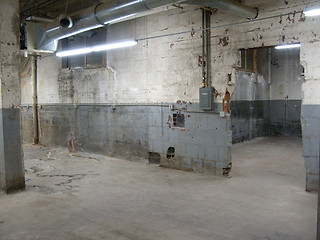 Image showing Empty old warehouse