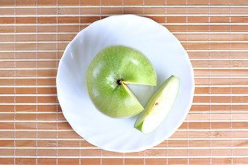 Image showing Apple on the plate