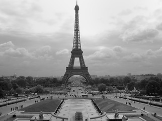 Image showing Clouds and Sky over Majesty of Eiffel Tower