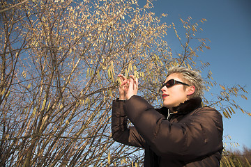 Image showing happy woman outdoor