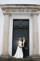 Image showing Just married