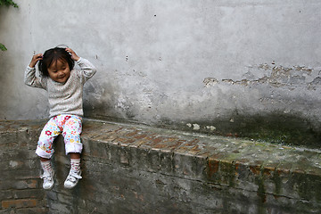 Image showing children eating