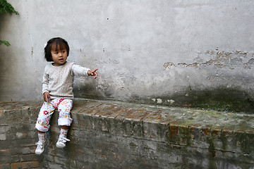 Image showing children eating