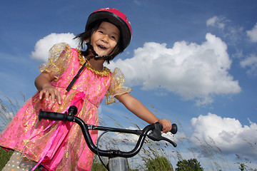 Image showing bike child