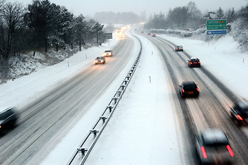 Image showing night traffic in winter