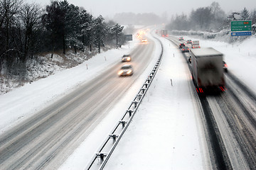 Image showing night traffic in winter