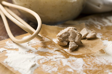 Image showing Baker's yeast on wooden board