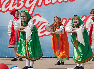 Image showing ensemble of choreography Eroshki