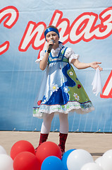 Image showing Dolgih Olga sing a song