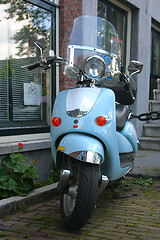 Image showing blue motorcycle