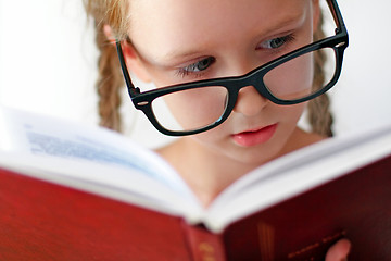 Image showing schoolgirl