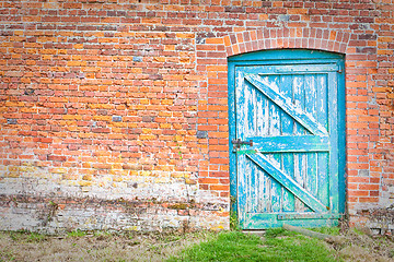 Image showing Wonky door