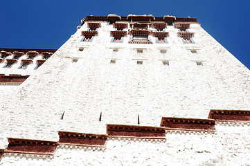 Image showing Landmark of the famous Potala Palace in Lhasa Tibet