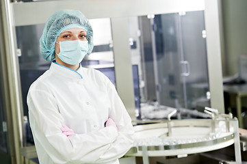 Image showing pharmaceutical factory worker