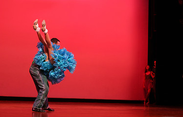 Image showing Modern dancing