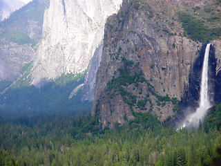 Image showing Yosemite Bridal Veil Fall