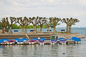 Image showing Bodensee,Hafen, Blick auf die Alpen