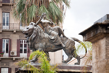 Image showing Statue of lyric opera before Teatro Massimo, Palermo, Italy