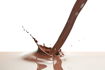 Image showing pouring chocolate