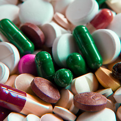 Image showing various pills