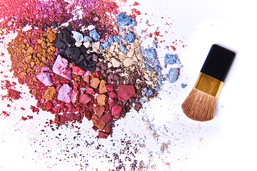 Image showing crushed eyeshadow