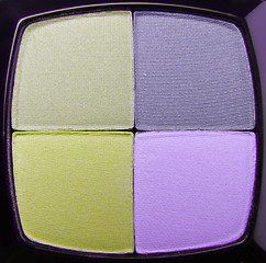 Image showing compact eyeshadows