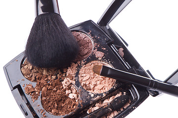 Image showing crushed compact eyeshadows